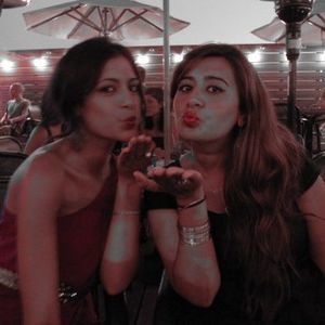 Meet your Posher, Zahra